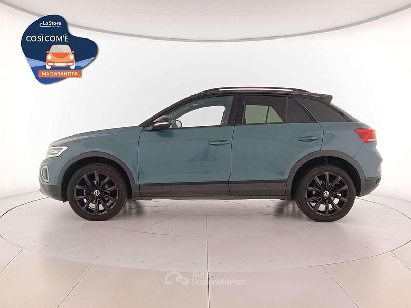 Usata VW T-Roc Style 150 CV (110 kW) 2023 Petroleum blue metallizzato ne SUV