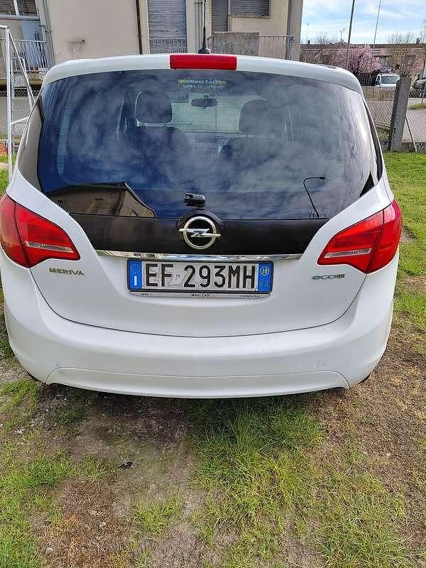 Usata Opel Meriva Cosmo 69 CV (50 kW) 2006 Monovolume