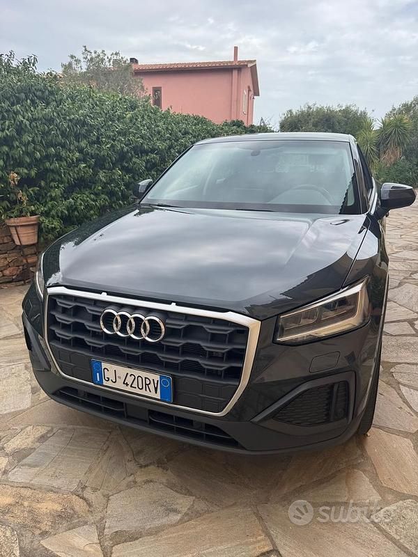 Usata Audi Q2 116 CV (85 kW) 2022 Grigio SUV