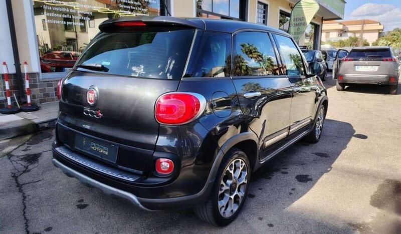 Usata Fiat 500L Trekking 95 CV (69 kW) 2015 Nero Monovolume