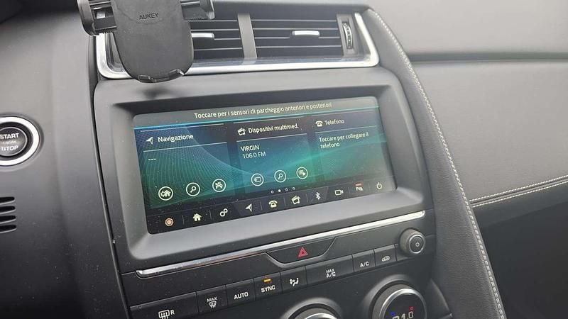 Usata Jaguar E-Pace R-Dynamic 179 CV (131 kW) 2018 Bianco SUV