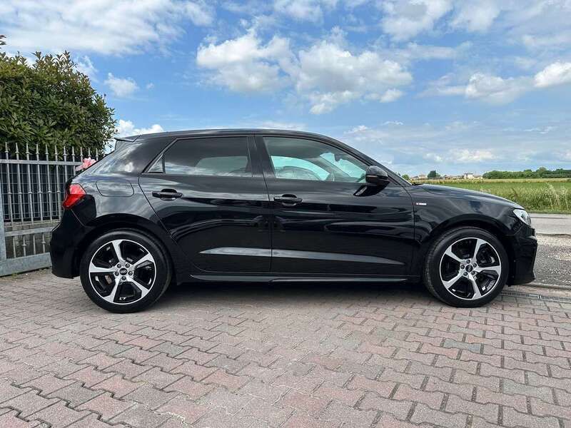 Usata Audi A1 Sportback S-Line 116 CV (85 kW) 2022 Nero Utilitaria