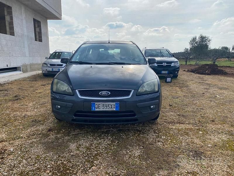 Usata Ford Focus 2007 Grigio Station wagon