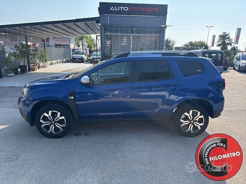 Usata Dacia Duster Prestige 101 CV (74 kW) 2022 Blu/azzurro SUV