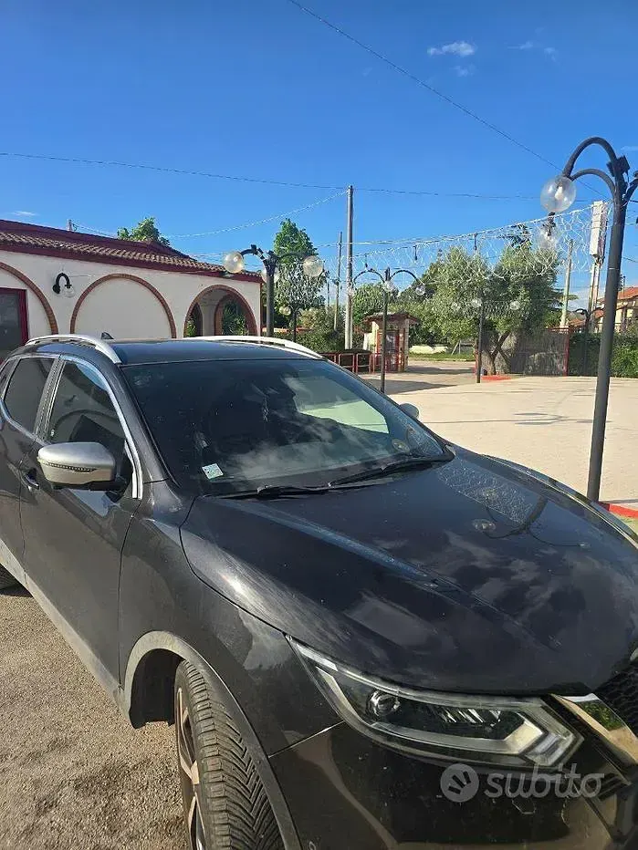 Usata Nissan Qashqai Tekna+ 116 CV (85 kW) 2020 Nero SUV