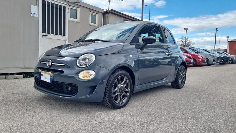 Usata Fiat 500 Dolcevita 69 CV (50 kW) 2021 Blu Berlina