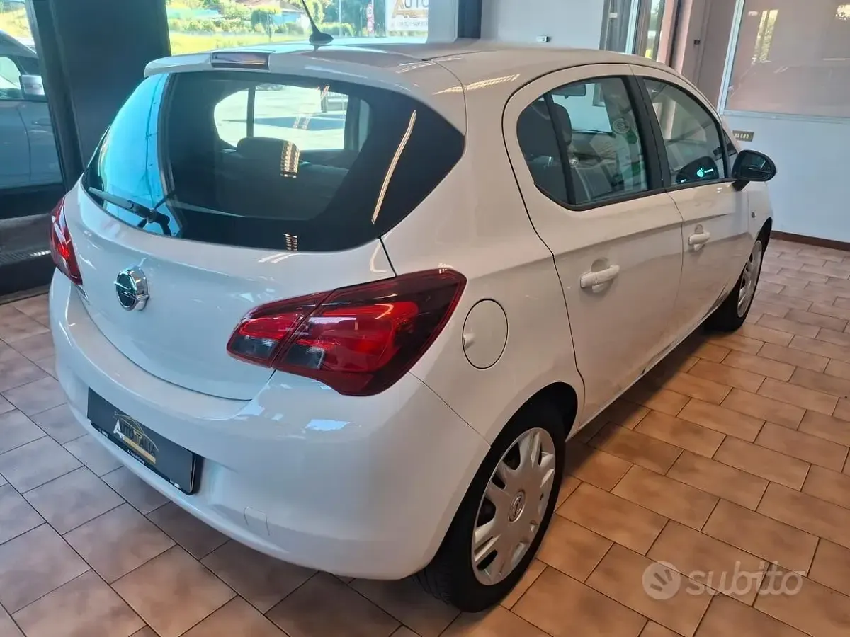 Usata Opel Corsa 90 CV (66 kW) 2017 Bianco Utilitaria