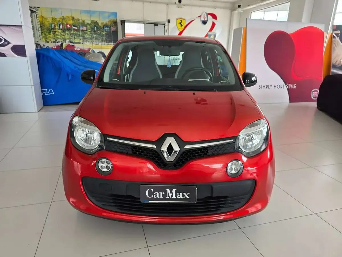 Usado Renault Twingo SE 71 CV (52 kW) 2014 Naranja Utilitario