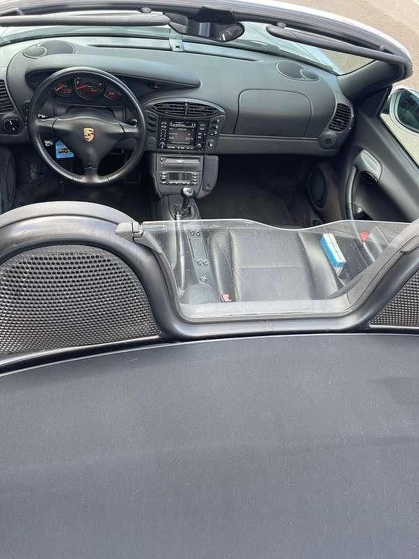 Usata Porsche 986 Boxster 204 CV (150 kW) 1999 Argento Cabrio