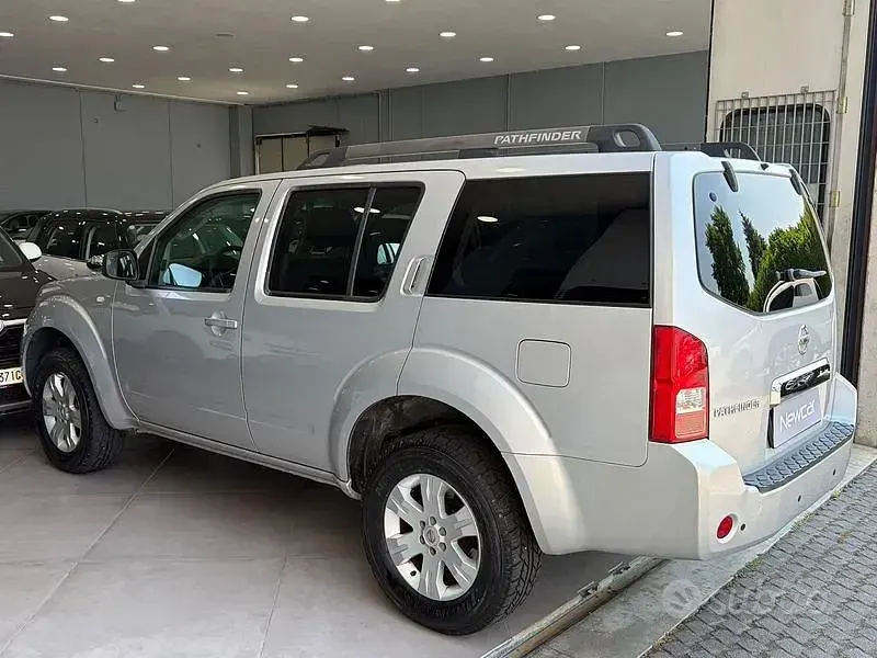 Usata Nissan Pathfinder XE 171 CV (125 kW) 2008 Grigio SUV
