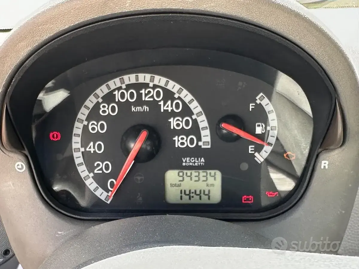 Occasion Fiat 600 54 ch (39 kW) 2009 Rouge Citadine