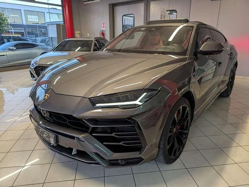 Usata Lamborghini Urus 650 CV (478 kW) 2021 Grigio SUV
