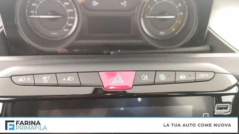 Usata Lancia Ypsilon S 70 CV (51 kW) 2024 Nero Utilitaria