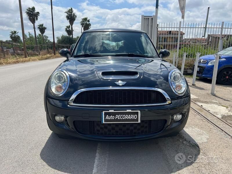 Usata Mini Cooper S 175 CV (128 kW) 2007 Nero Utilitaria