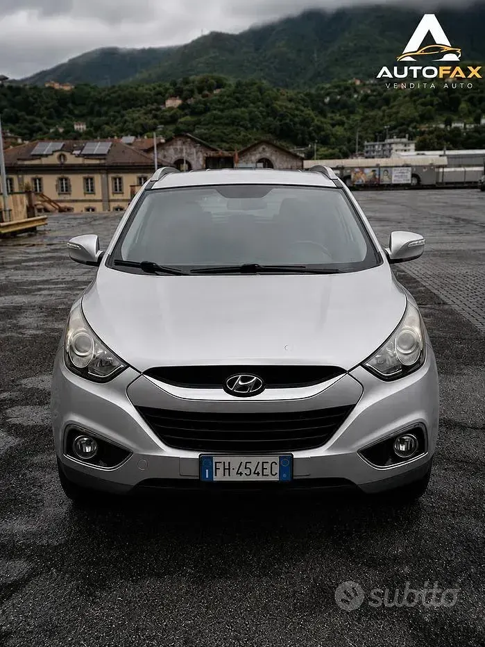 Używany Hyundai ix35 115 KM (84 kW) 2012 Szary SUV