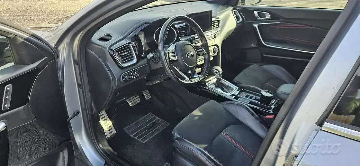 Usata Kia ProCeed GT-Line 204 CV (150 kW) 2019 Grigio Station wagon