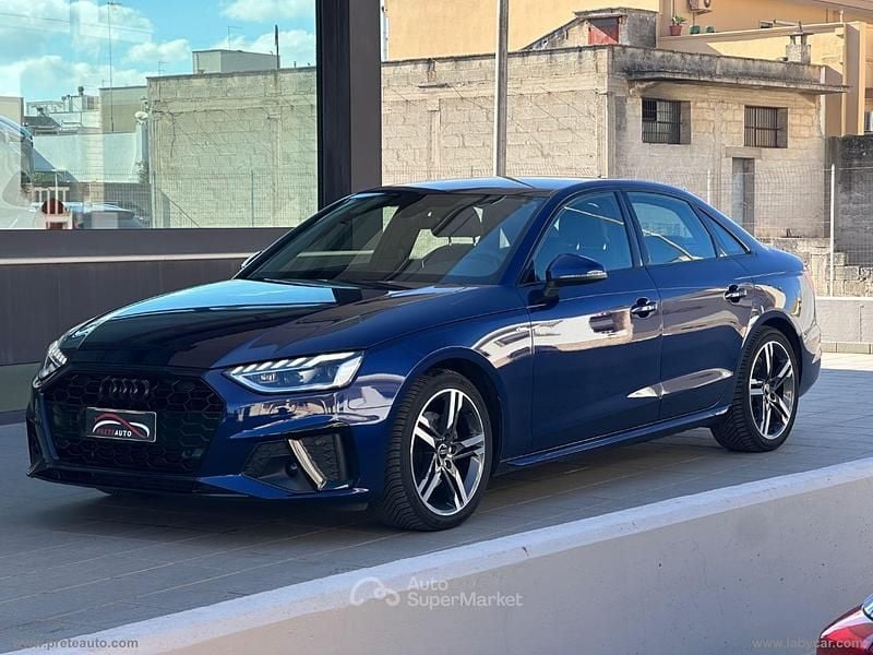 Blu/azzurro Usata 2023 Audi A4 S-Line Tre volumi | 34.900 € (Buon prezzo) - Immagine 1/4