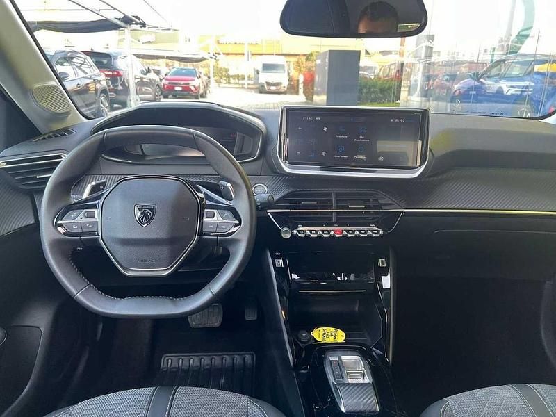 Usata Peugeot 208 Allure 110 CV (80 kW) 2025 Grigio Utilitaria