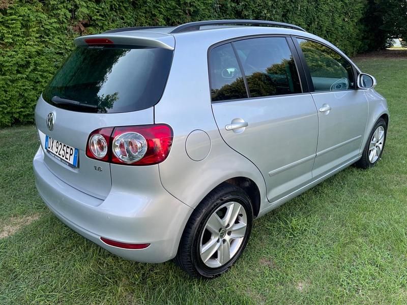 Usata VW Golf VI Trendline 101 CV (74 kW) 2009 Grigio Utilitaria