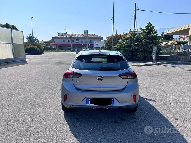 Usado Opel Corsa 75 CV (55 kW) 2020 Gris Berlina