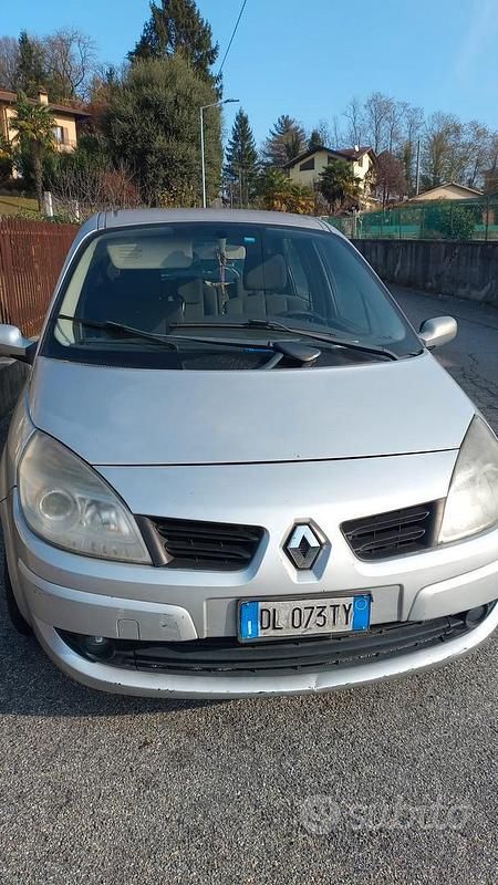 Usata 2007 Renault Scénic II Monovolume | 1500 € - Immagine 1/4