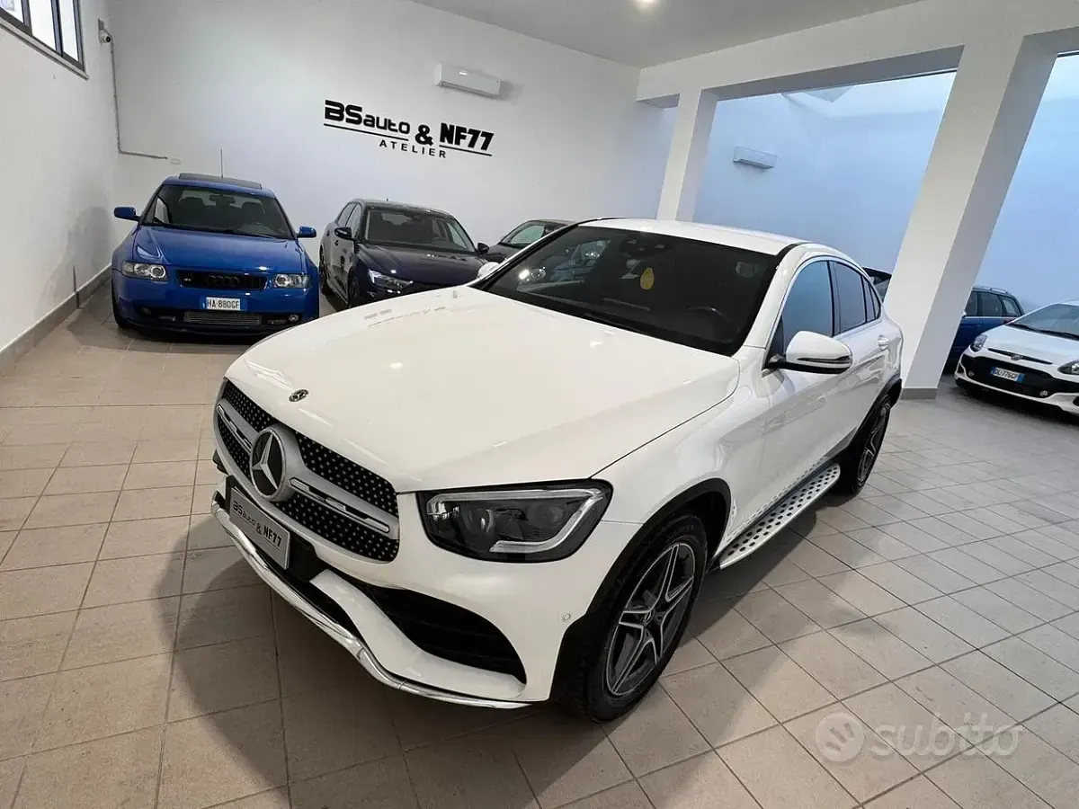 Usata Mercedes GLC200 Premium Plus 163 CV (119 kW) 2019 Bianco SUV