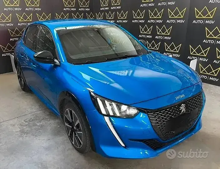 Usata Peugeot 208 GT-line 101 CV (74 kW) 2019 Blu/azzurro Utilitaria