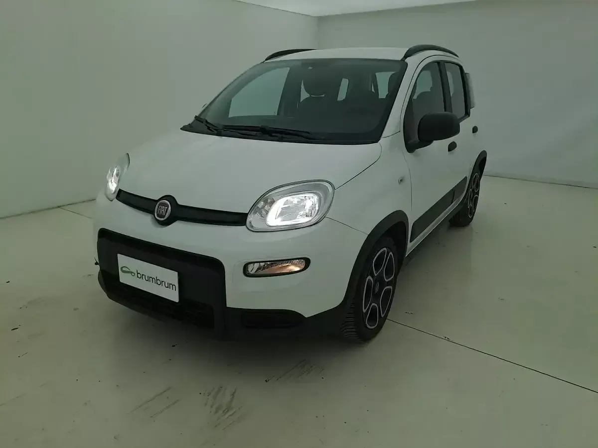 Usata Fiat Panda City Life 70 CV (51 kW) 2022 Biancobianco Utilitaria