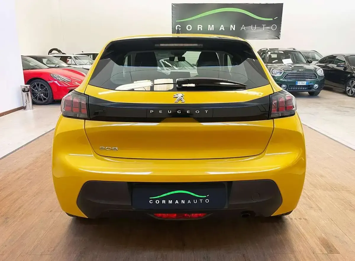 Usata Peugeot 208 Active 75 CV (55 kW) 2023 Giallo Utilitaria