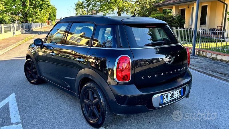 Usata Mini Cooper Countryman 90 CV (66 kW) 2015 Nero SUV