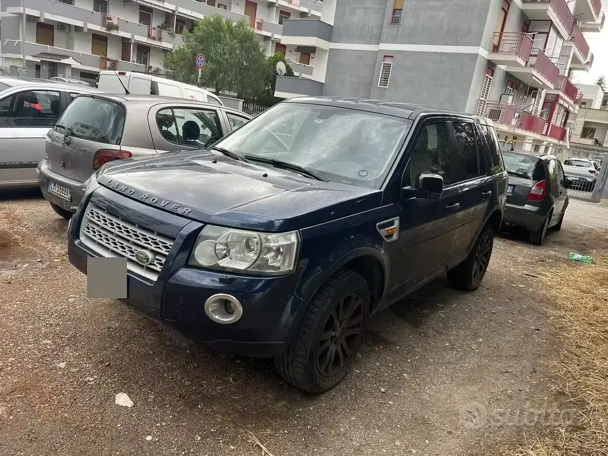 Usata Land Rover Freelander 2 HSE 160 CV (117 kW) 2007 Bluazzurro SUV