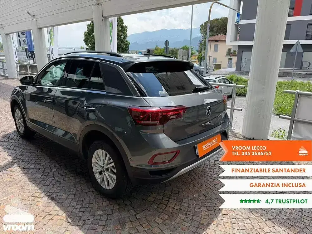 Usata VW T-Roc Life 110 CV (80 kW) 2022 Grigio SUV