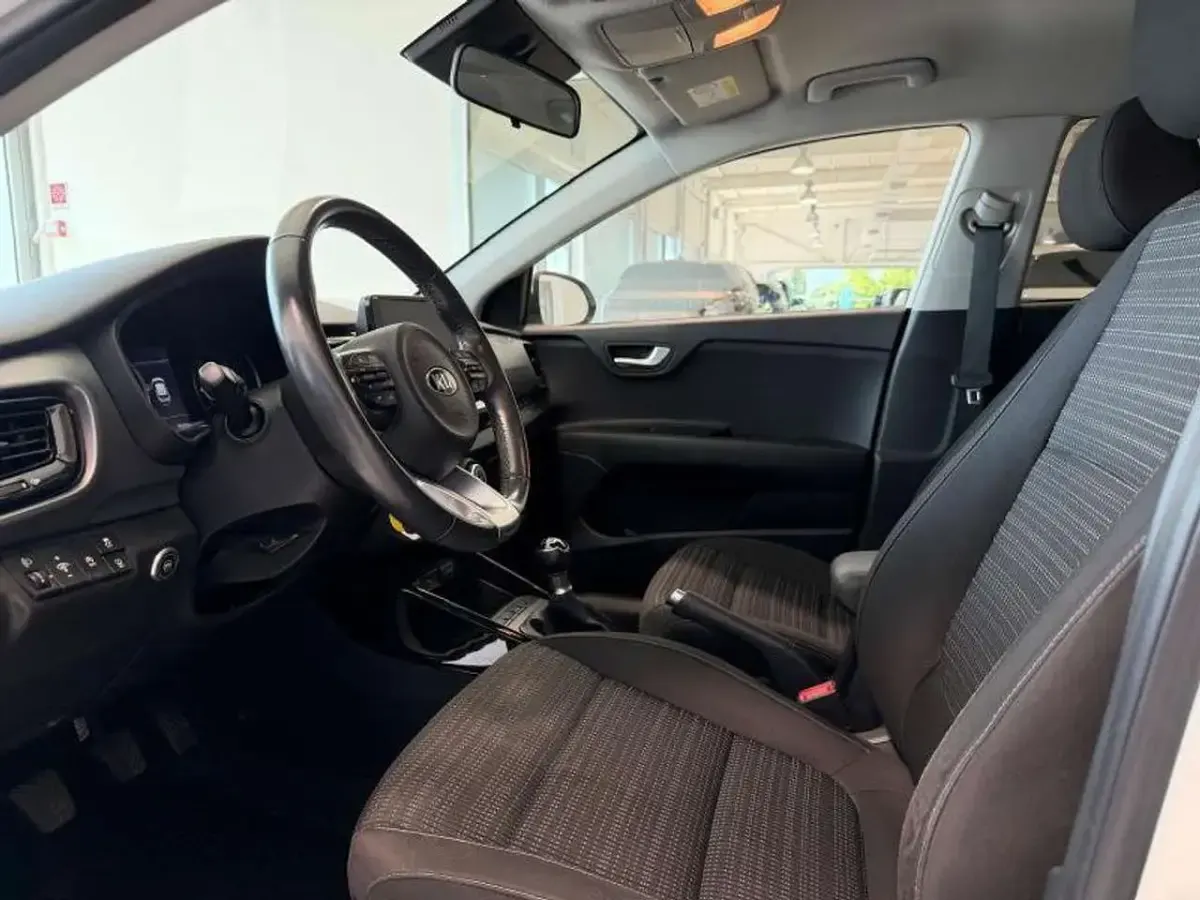 Usata Kia Stonic Style 83 CV (61 kW) 2021 Other SUV
