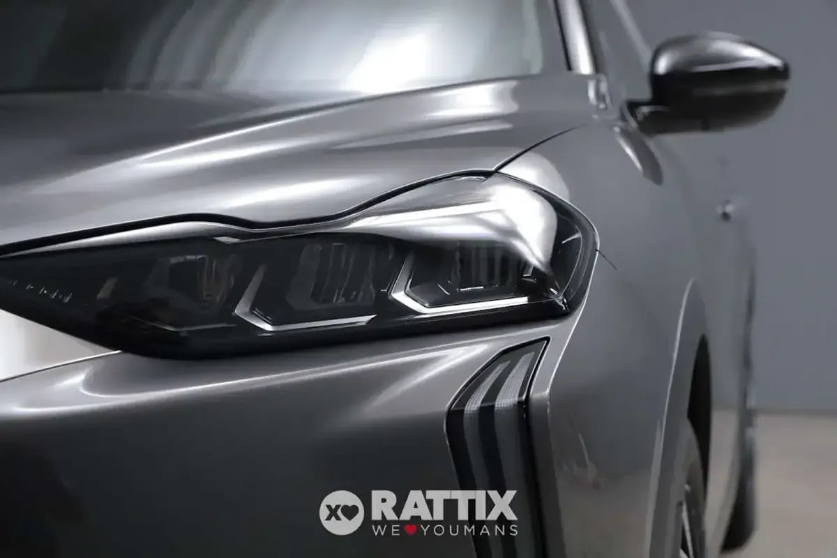 Usata DS Automobiles DS3 Crossback Opera 131 CV (96 kW) 2024 Grigio SUV