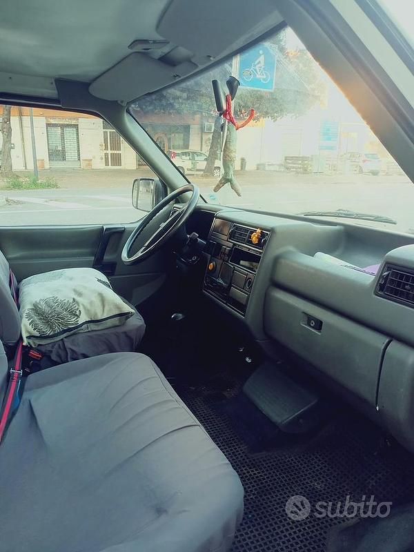 Usata VW Transporter 75 CV (55 kW) 1992 Bianco Furgone