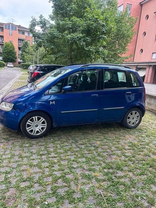 Usata Fiat Idea 2006 Blu Monovolume
