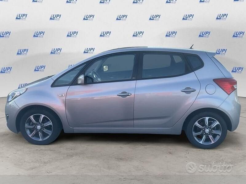 Begagnad Hyundai i20 124 HK (91 kW) 2019 Brun Minibuss