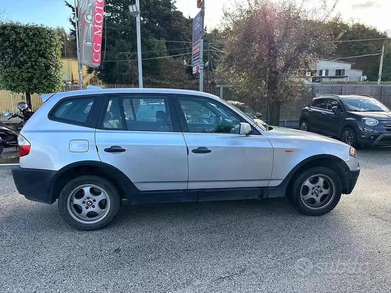 Usata BMW X3 150 CV (110 kW) 2005 Grigio SUV