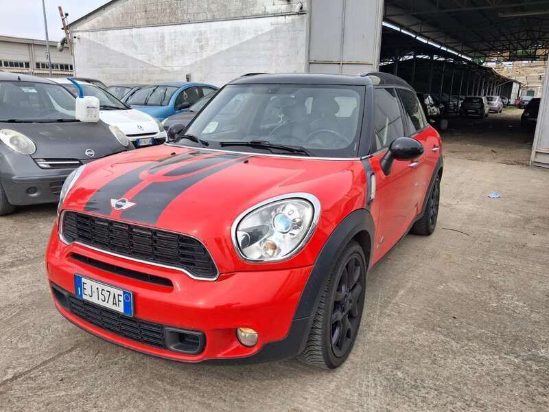 Rosso Usata 2011 Mini Cooper SD Countryman SUV | 5490 € (Ottimo prezzo) - Immagine 1/4