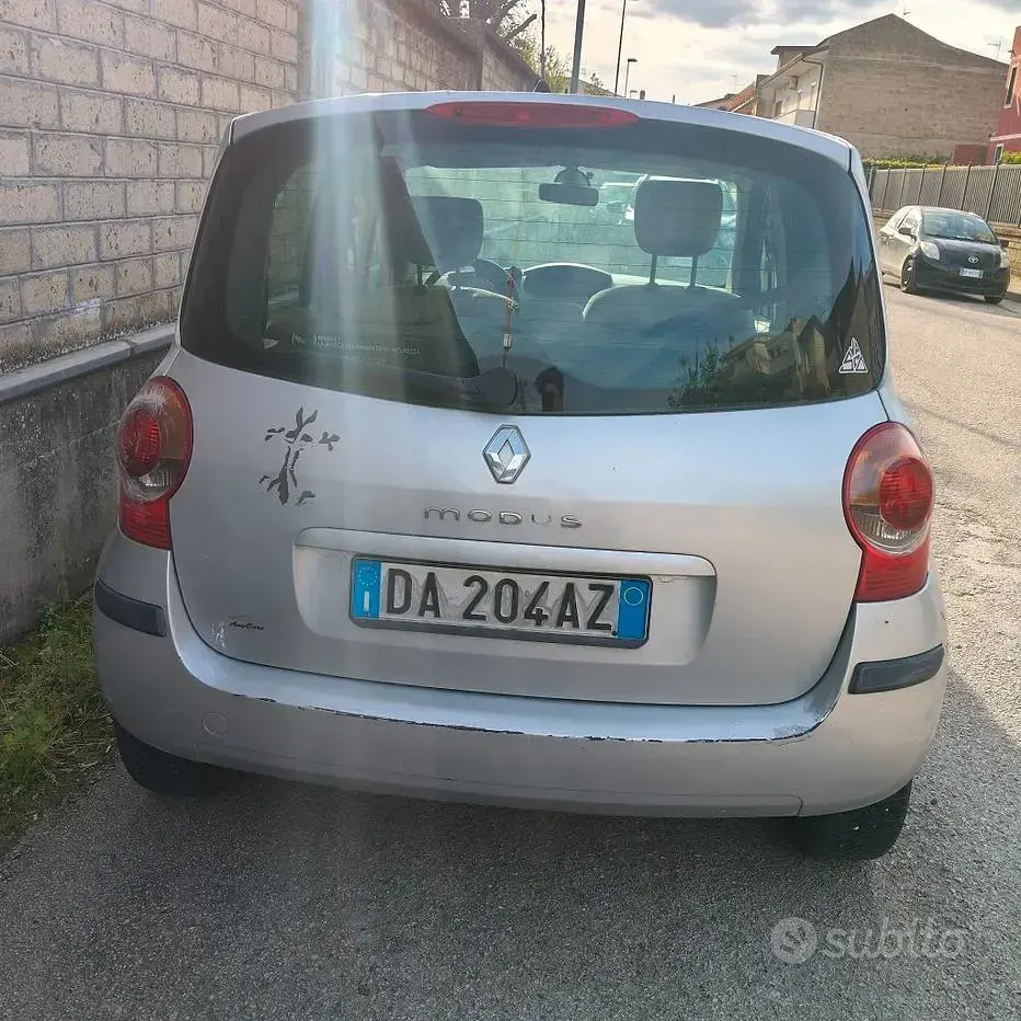 Usata Renault Modus 113 CV (83 kW) 2006 Monovolume