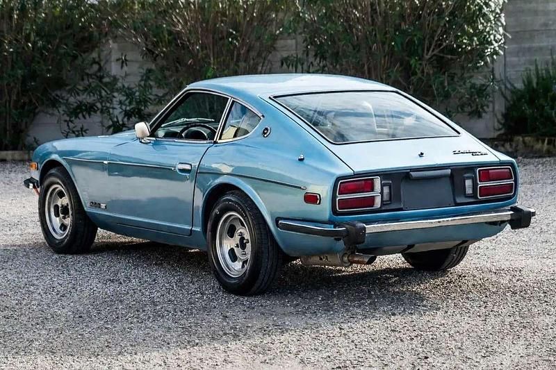 Usata Nissan Datsun 165 CV (121 kW) 1973 Blu/azzurro Berlina