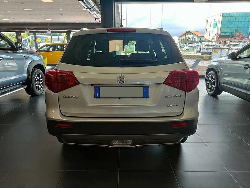 Usata Suzuki Vitara Cool 111 CV (81 kW) 2019 Grigio SUV