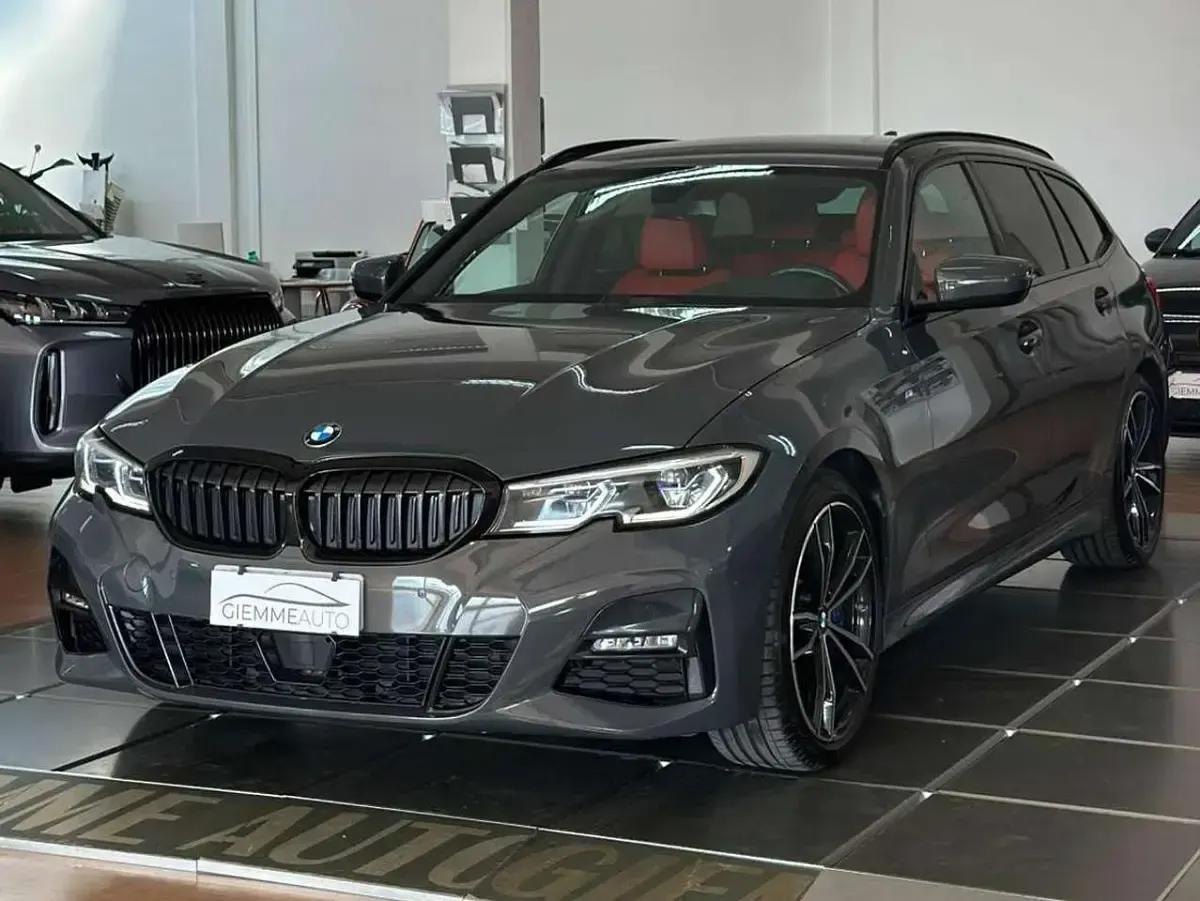 Usata BMW 330 M Sport 286 CV (210 kW) 2022 Grigio Station wagon