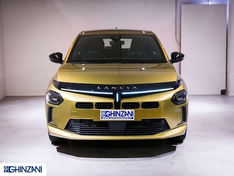 Neu Lancia Ypsilon 101 PS (74 kW) 2026 Gold Kleinwagen