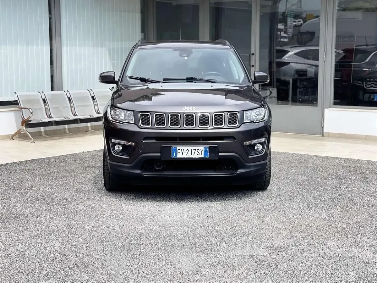 Usata Jeep Compass 140 CV (102 kW) 2019 Grigio SUV