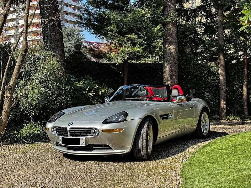 Usata BMW Z8 400 CV (294 kW) 2000 Titanium silver metallic Cabrio