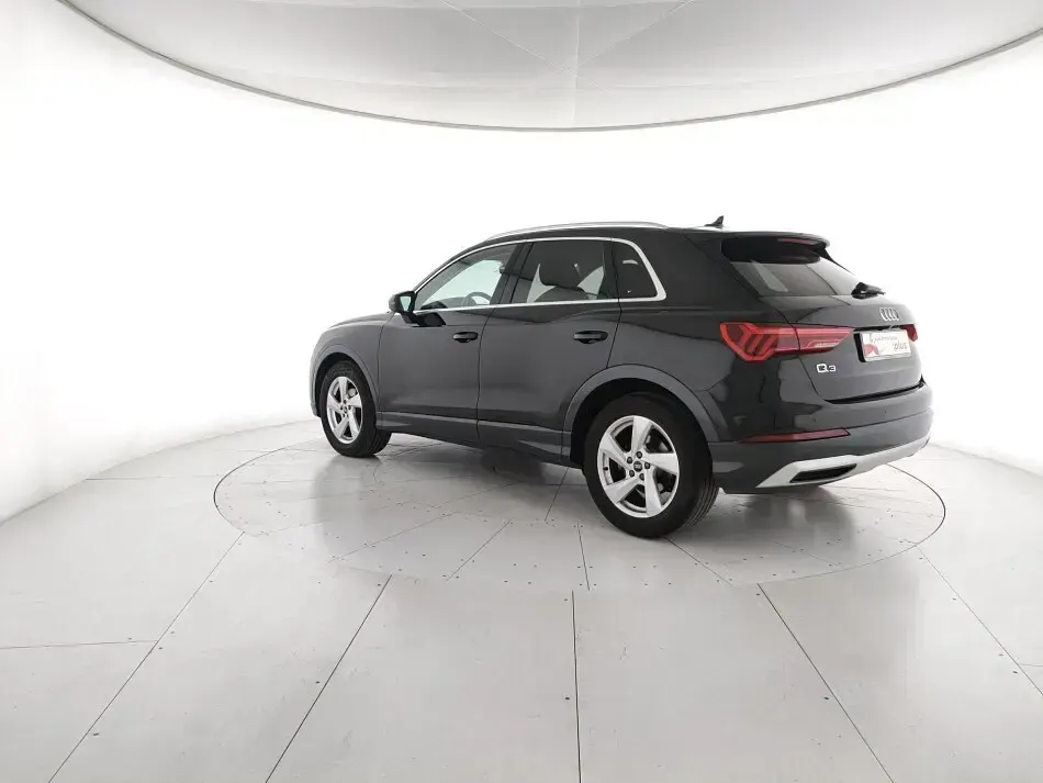 Usata Audi Q3 Advanced Plus 150 CV (110 kW) 2022 Nero mythos metallizzato SUV