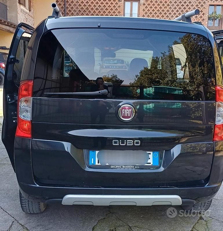 Usata Fiat Qubo Trekking 2017 Blu Monovolume