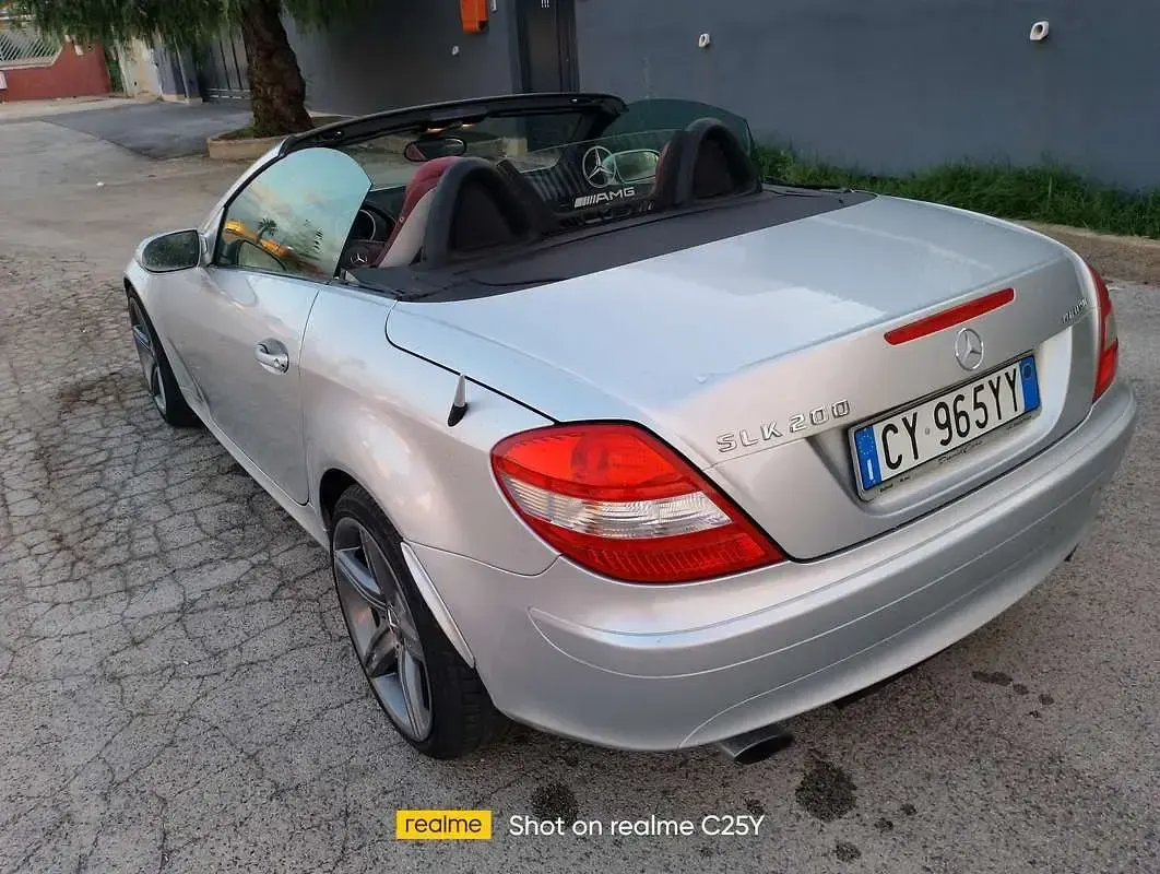 Usata Mercedes SLK200 163 CV (119 kW) 2006 Cabrio