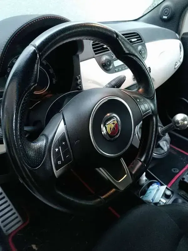 Usata Abarth 500 Esseesse 160 CV (117 kW) 2011 Bianco Utilitaria